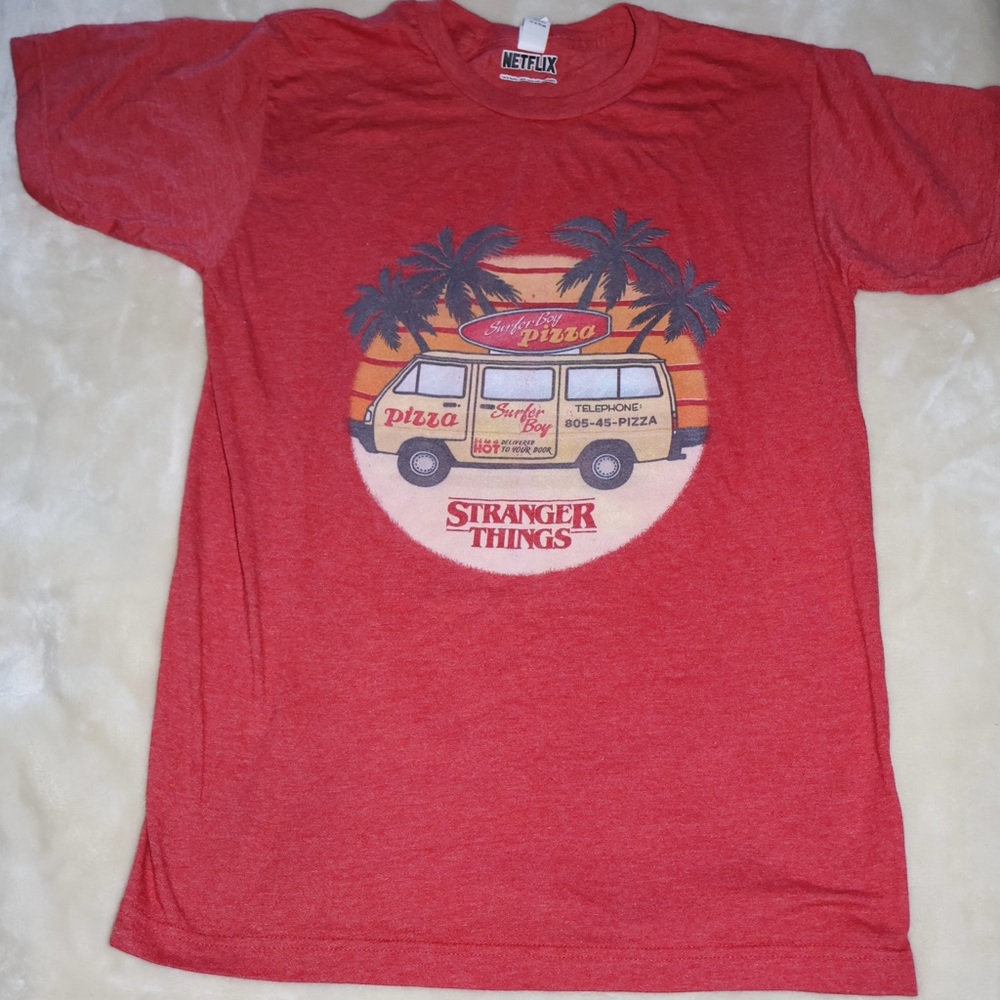 Stranger things t shirt